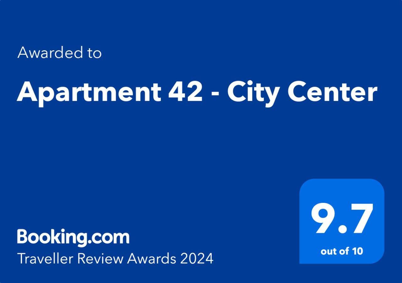בלגרד Apartment 42 - City Center מראה חיצוני תמונה